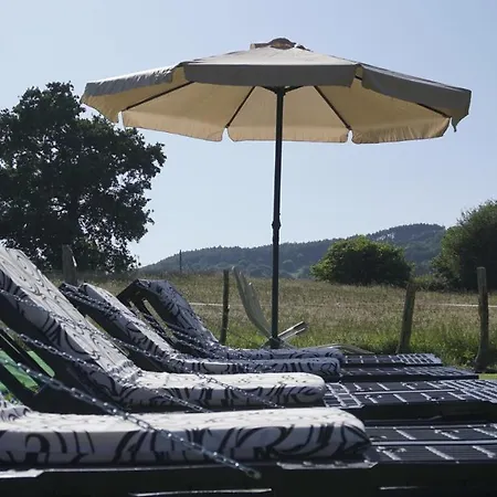 Casa Madrazo Con Piscina Y Parrillas Летний дом *