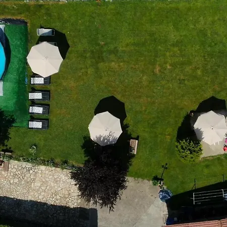 Casa Madrazo Con Piscina Y Parrillas