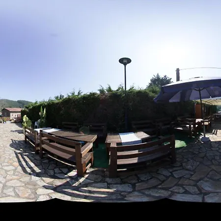 Летний дом Casa Madrazo Con Piscina Y Parrillas *