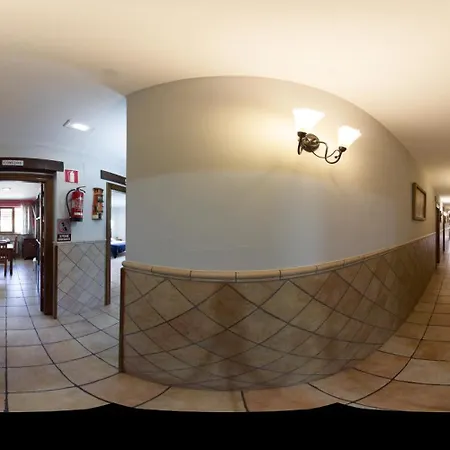 Casa Madrazo Con Piscina Y Parrillas * Правес