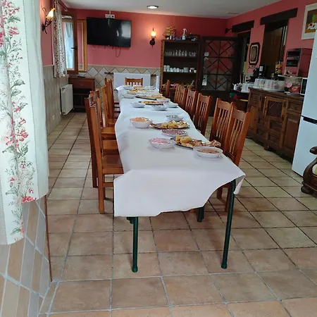 Casa Madrazo Con Piscina Y Parrillas Правес