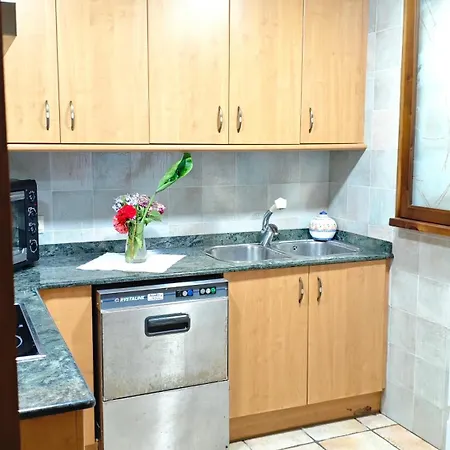 Casa Madrazo Con Piscina Y Parrillas * Правес