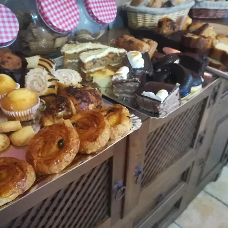 Casa Madrazo Con Piscina Y Parrillas * Правес