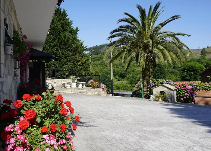 Country house Casa Madrazo Con Piscina Y Parrillas Praves