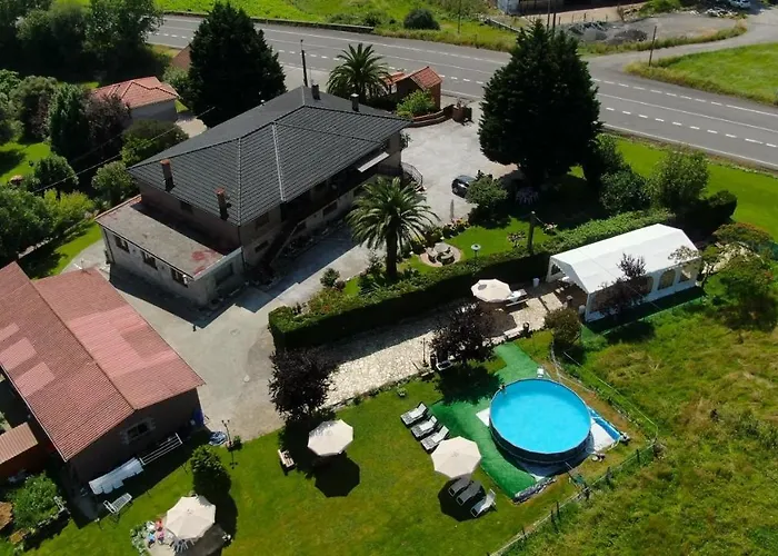 Country house Casa Madrazo Con Piscina Y Parrillas Praves