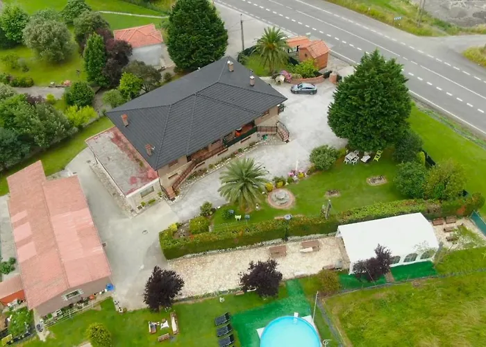 Casa Madrazo Con Piscina Y Parrillas Praves