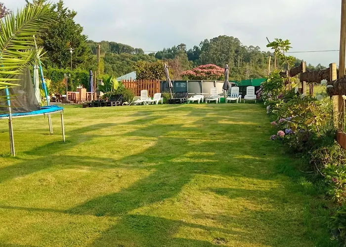 Country house Casa Madrazo Con Piscina Y Parrillas