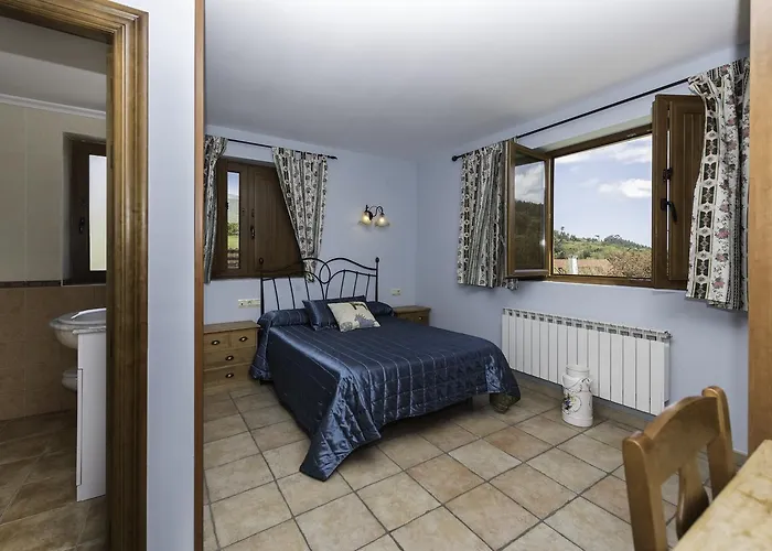 Casa Madrazo Con Piscina Y Parrillas Kır Evi